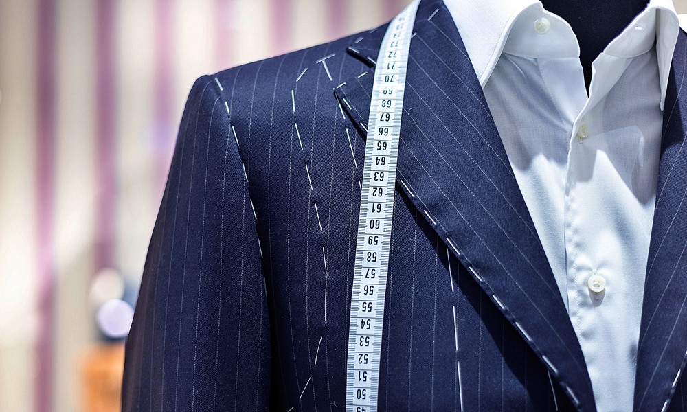 Tailor Made Suits For Corporate Professionals Seeking Refined Daily Appearance